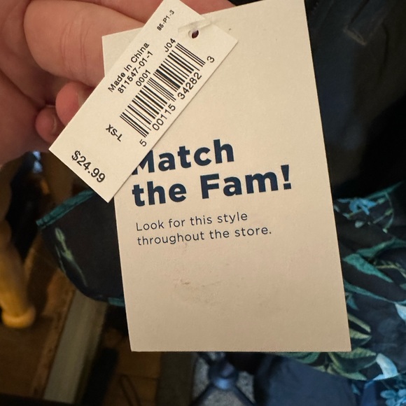 NWT Old Navy Swim Coverup - Picture 3 of 3